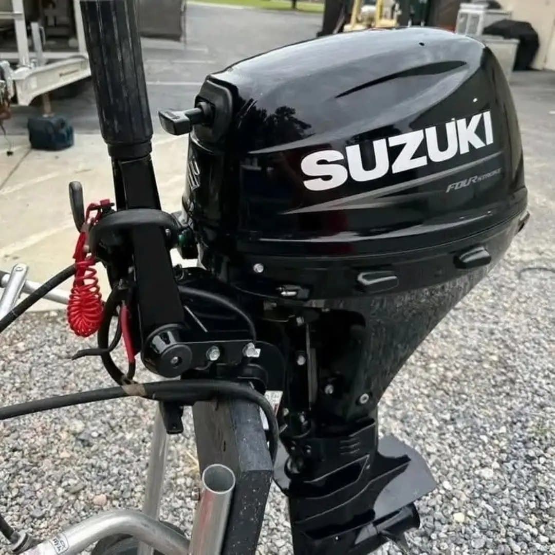 Suzuki DF20A 20 HP 2024 — view 1